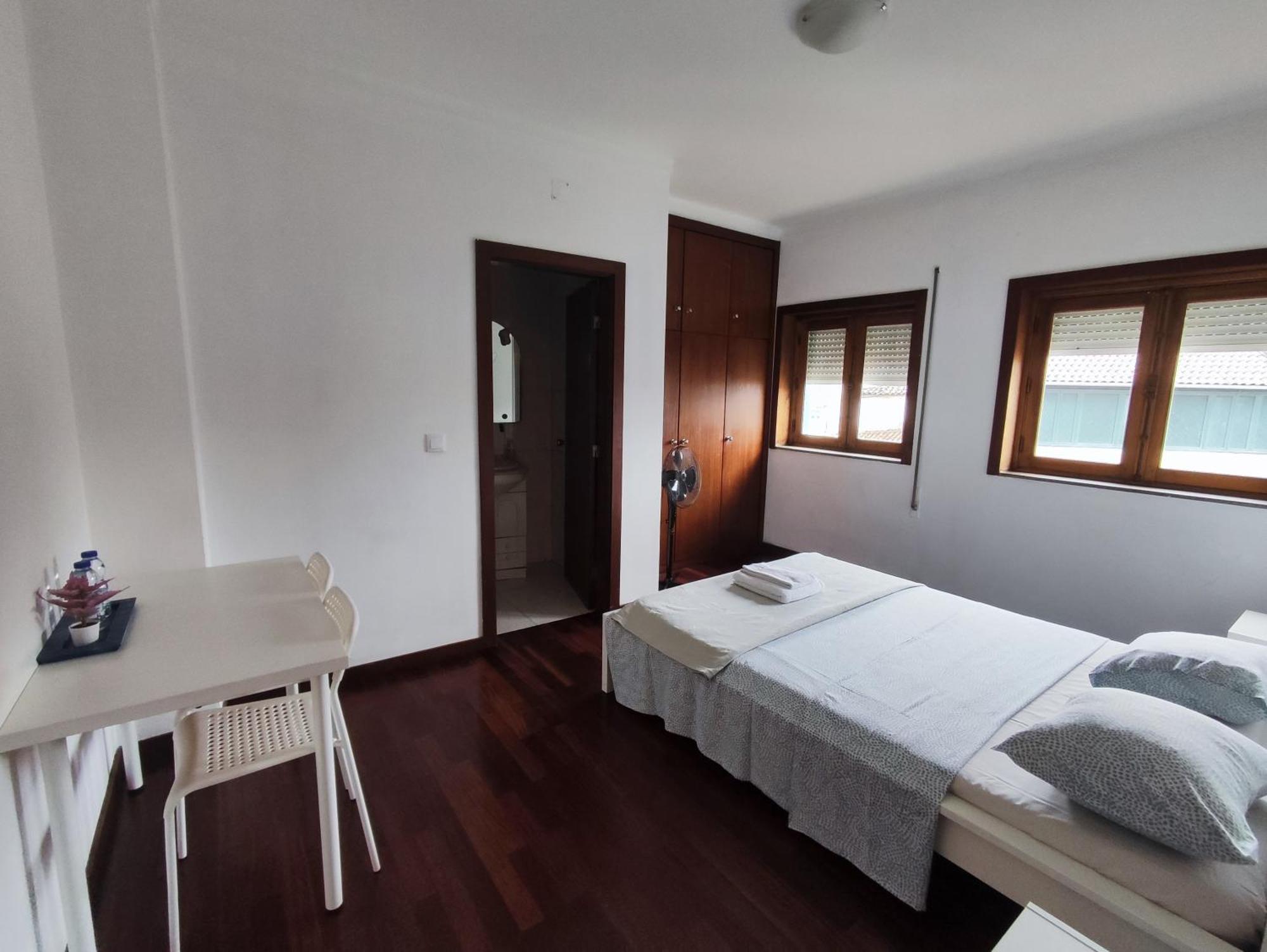 Guest House Sir Manuel - Unidade Sao Vicente Braga Exterior photo