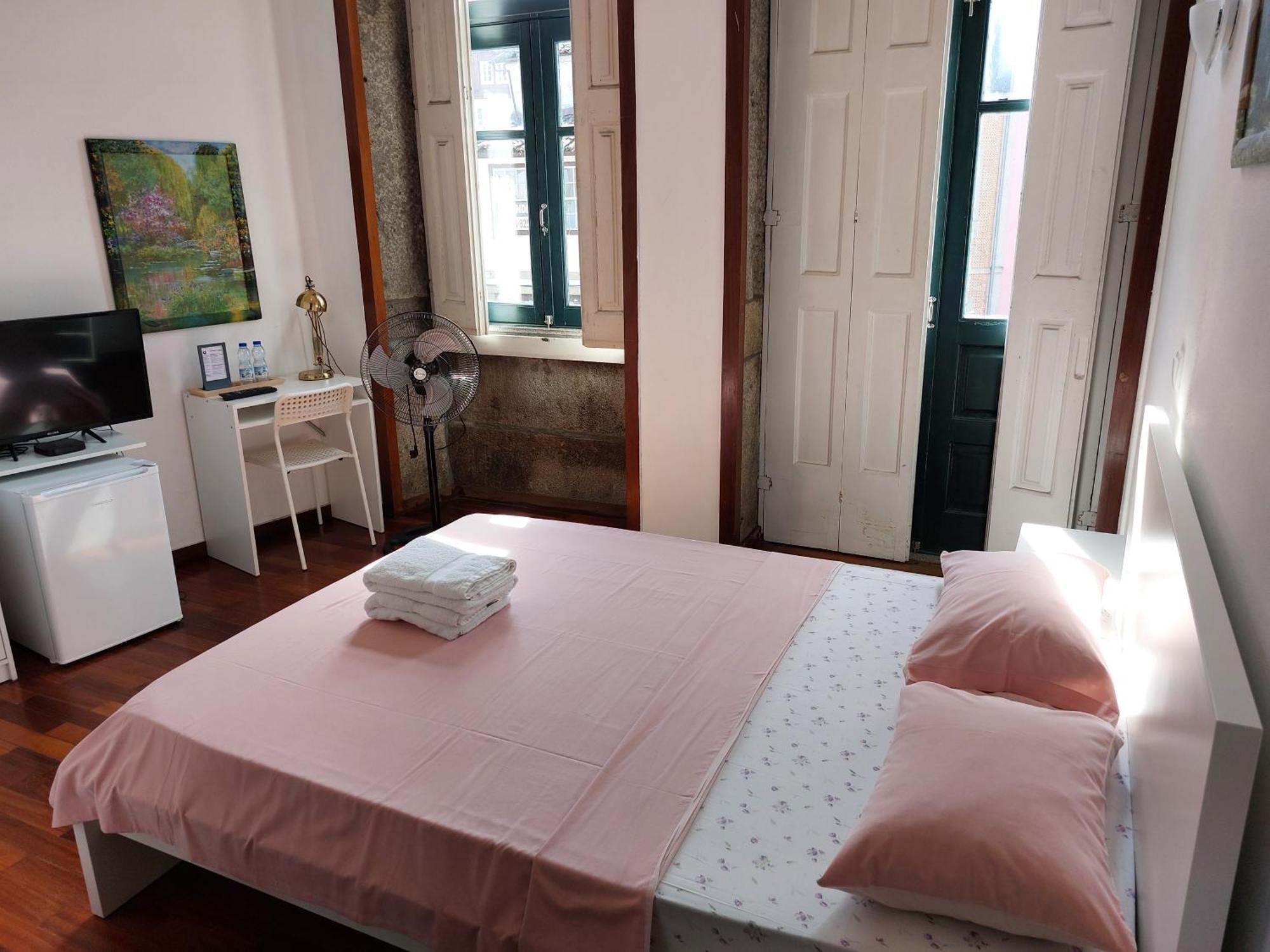 Guest House Sir Manuel - Unidade Sao Vicente Braga Exterior photo