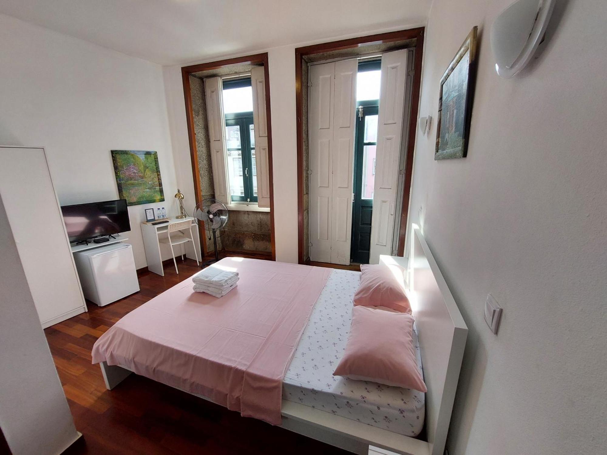 Guest House Sir Manuel - Unidade Sao Vicente Braga Exterior photo